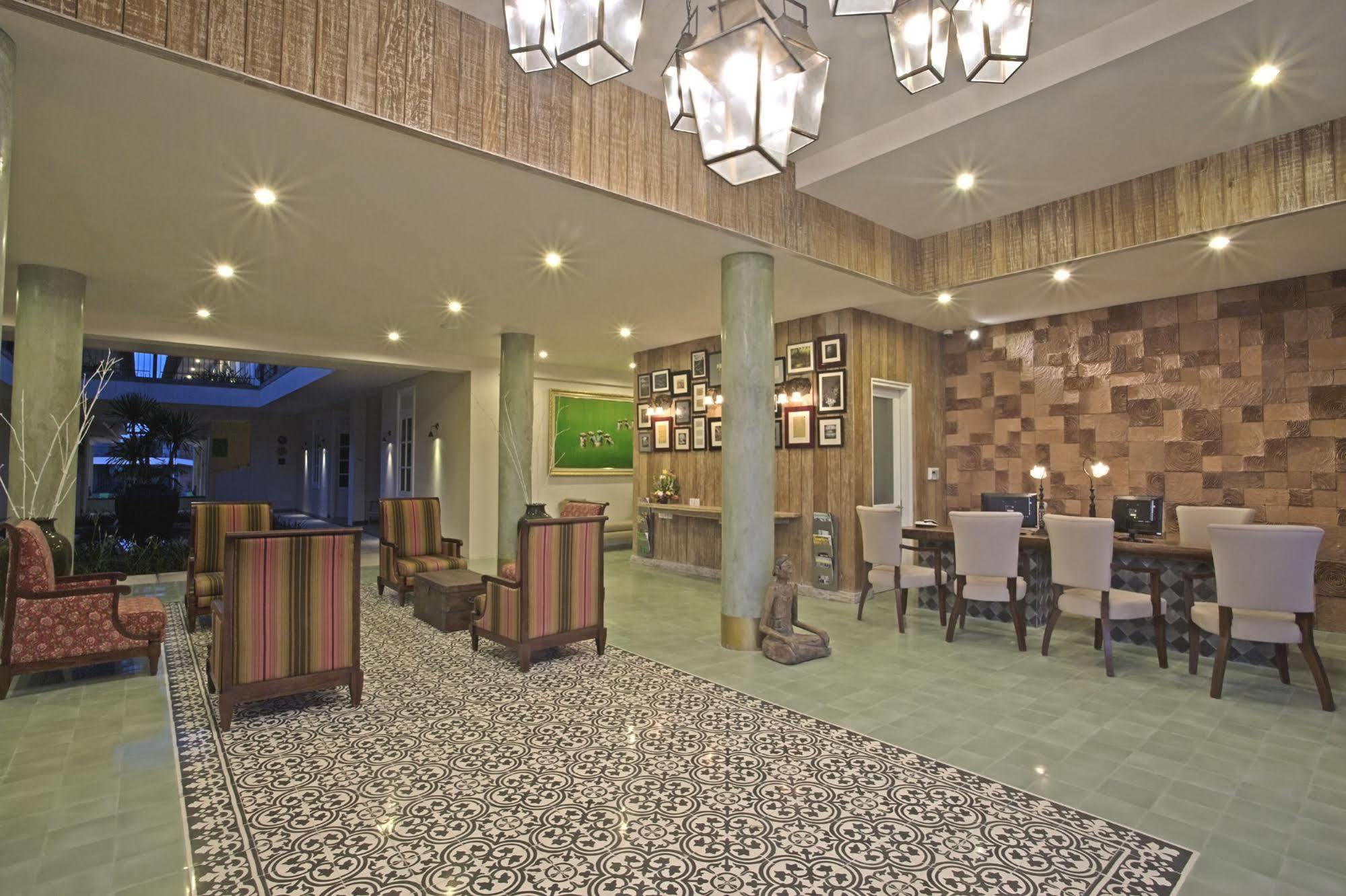 Maison At C Boutique Hotel & Spa Seminyak Exterior photo
